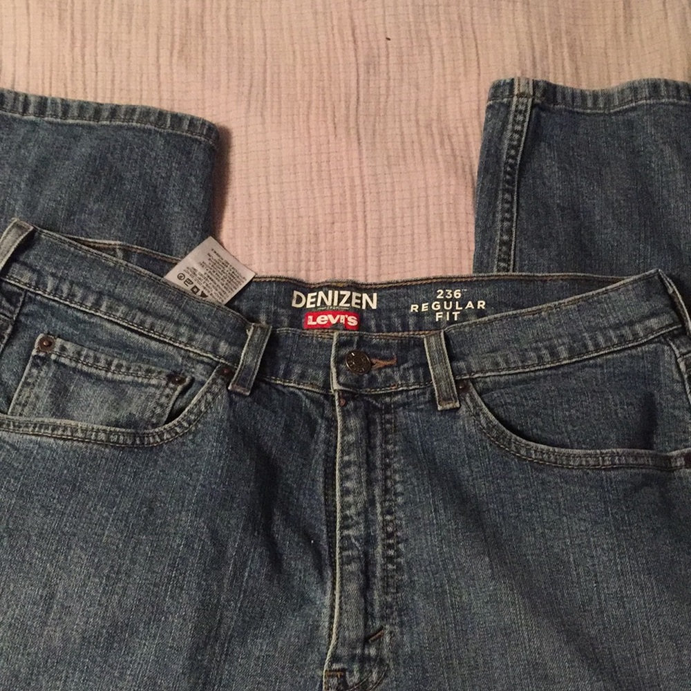 Men’s Levi Denizen jeans